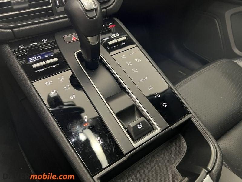 Porsche Macan 2.0 T