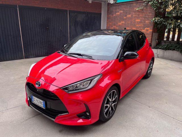 TOYOTA Yaris 1.5 Hybrid 5 porte Lounge come nuova