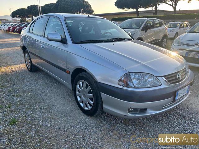 TOYOTA Avensis 1.6i 16V cat