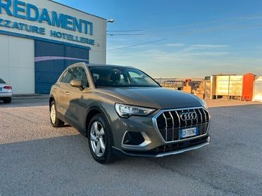Audi Q3 35 TDI S tronic Business Advanced Quattro