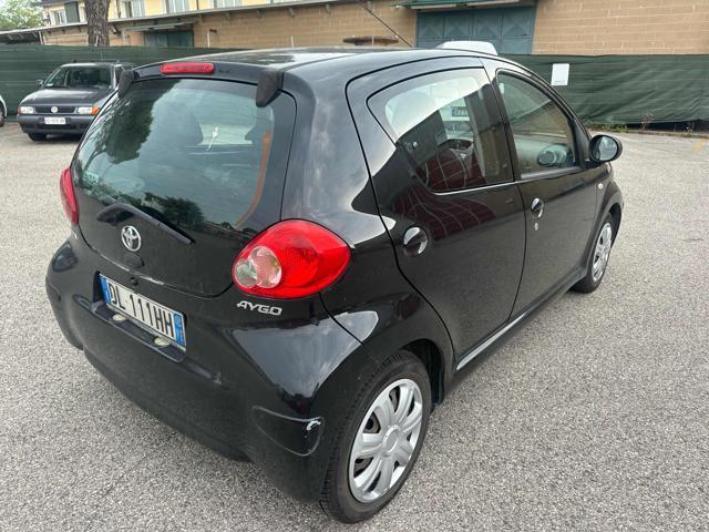 TOYOTA Aygo Stupenda Bellissima 1.0 12V VVT-i 5P Sol