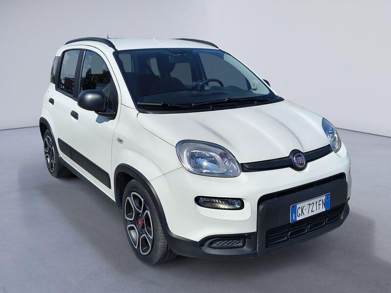 FIAT Panda 1.0 FireFly 70 CV Hybrid NEOPATENTATI