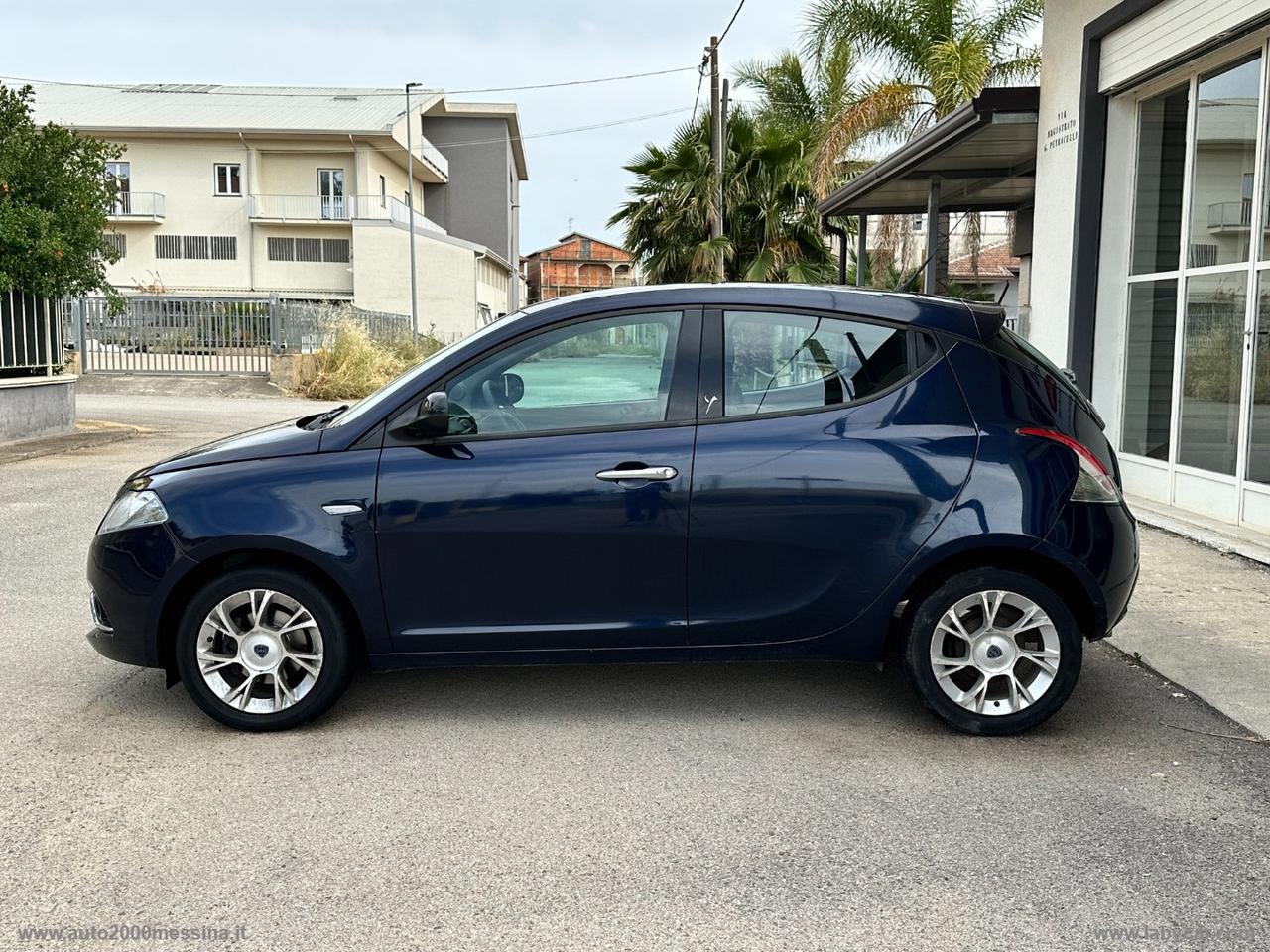 LANCIA Ypsilon 1.3 MJT 95 CV 5p. S&S Gold