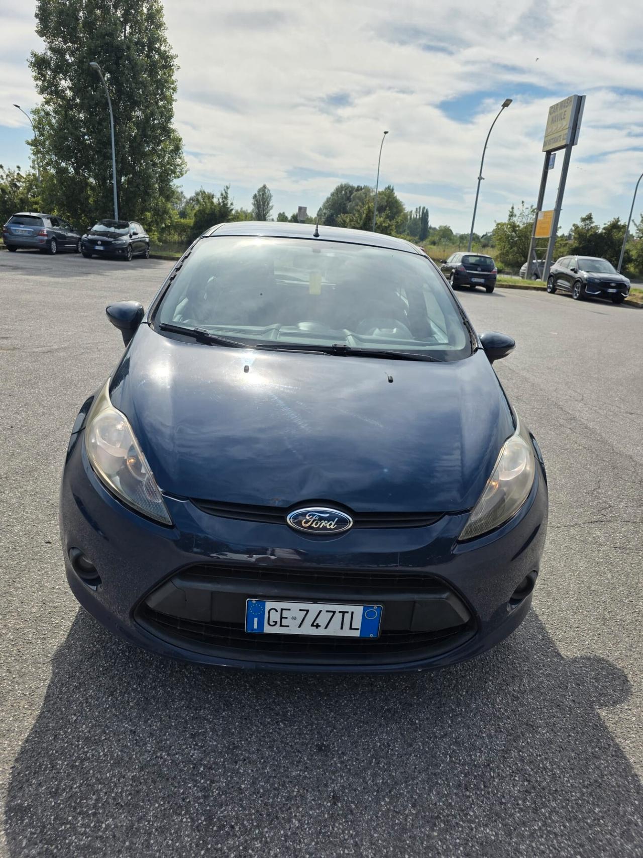 Ford Fiesta 1.4 5 porte Bz.- GPL Titanium