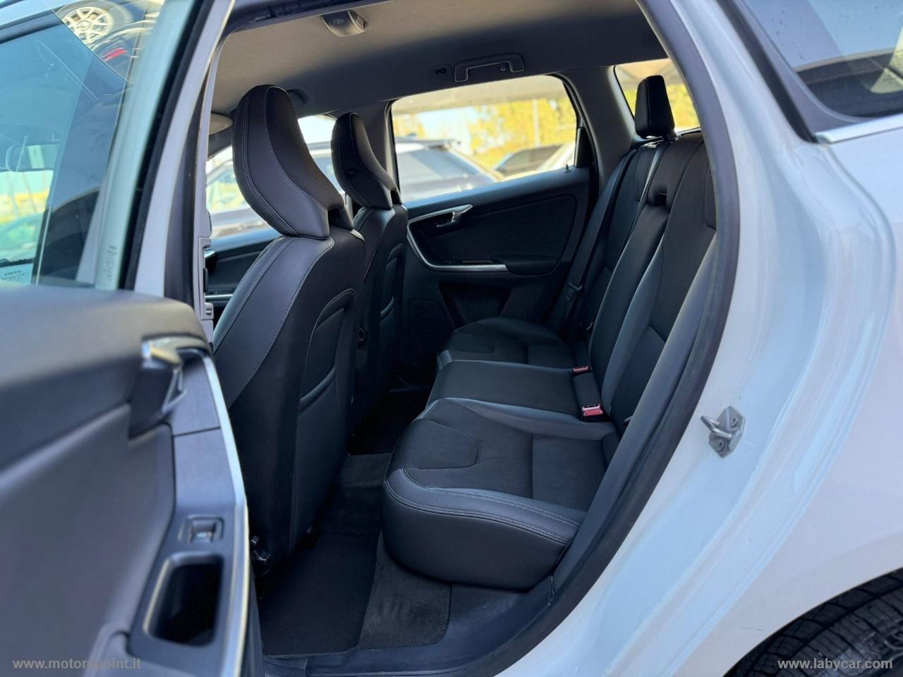 VOLVO XC60 D4 Geartronic Kinetic