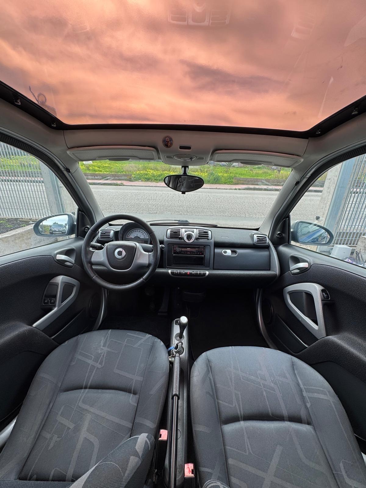 Smart ForTwo 1000 52 kW coupé pure