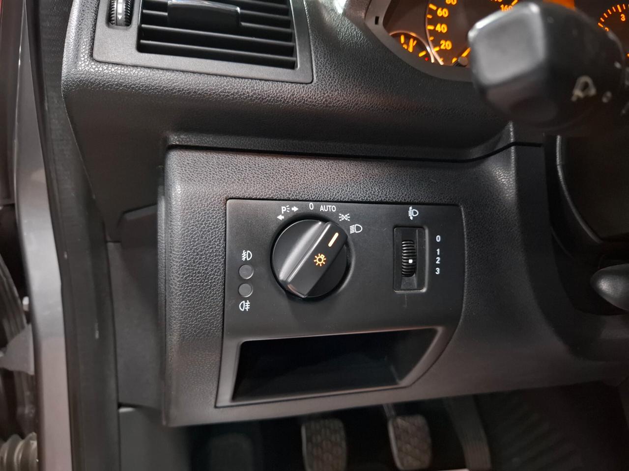 Mercedes-benz A 150 Avantgarde Neopatentato