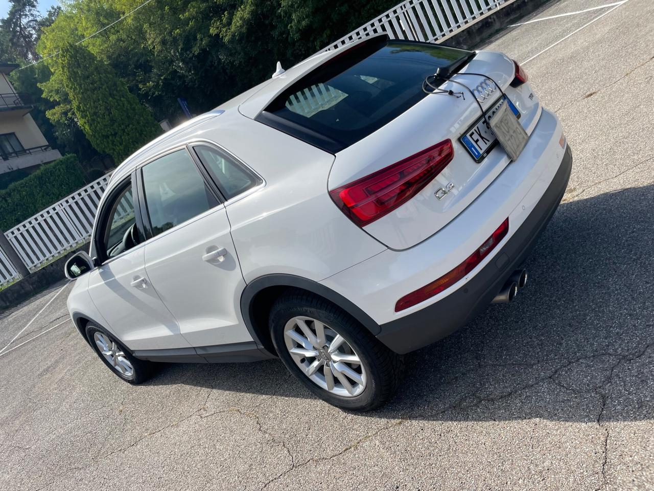 Audi Q3 2.0 TDI 150 CV S tronic Business