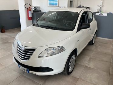 Lancia Ypsilon 0.9 TwinAir 85 CV 5 porte Metano Ecochic Gold