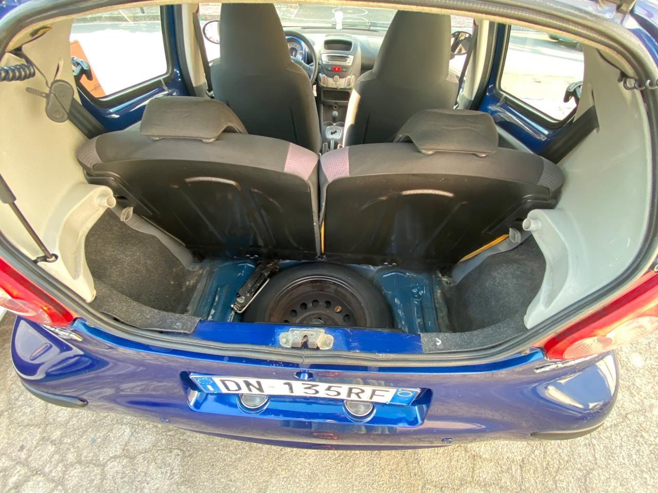 Toyota Aygo 1.0 12V VVT-i 5 porte AUTOMATICO