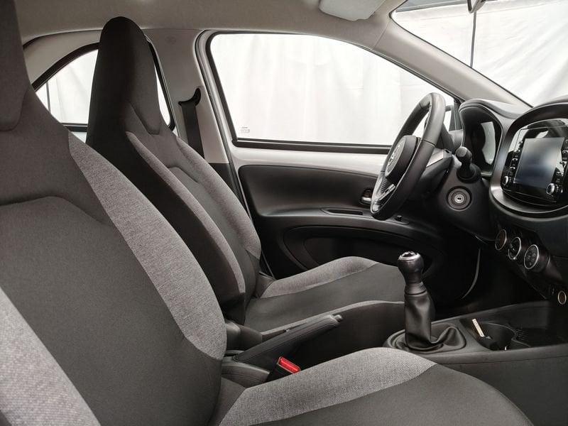 Toyota Aygo X Aygo X 1.0 VVT-i 72 CV 5 porte Active