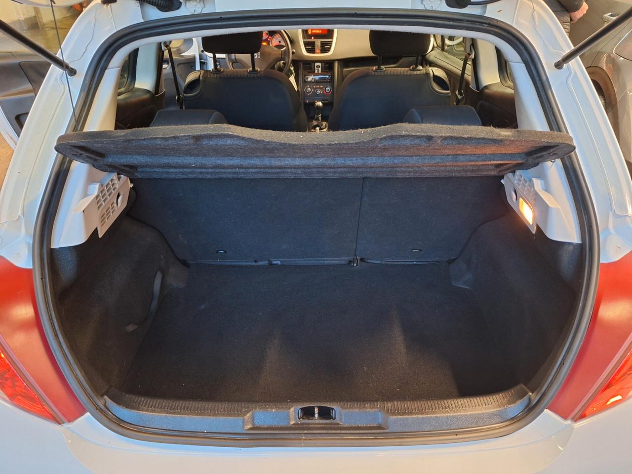 Peugeot 207 1.4 HDi 70CV FAP 3p. X Line EURO5 LED NEOPATENTATI KM CERTIFICATI