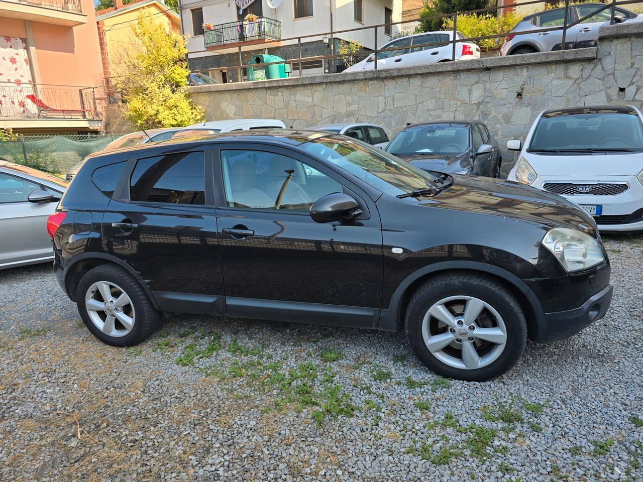 Nissan Qashqai 2.0 dCi DPF Visia 4x4