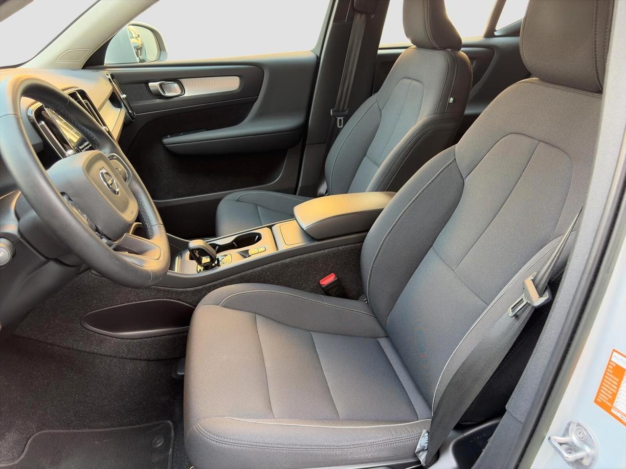 Volvo XC40 T3 Momentum Pro Automatico