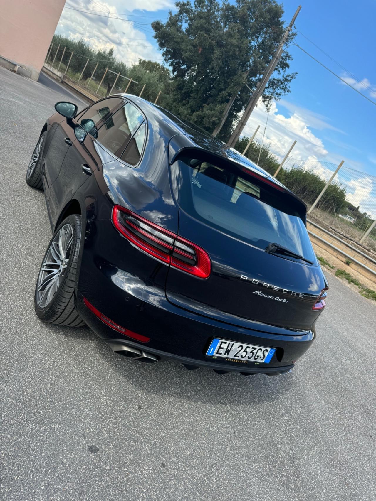 Porsche Macan 3.6 Turbo