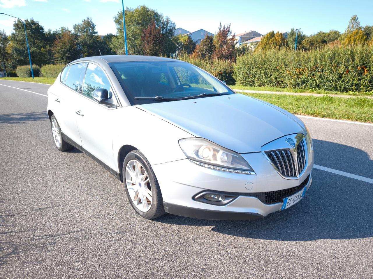 LANCIA DELTA 1,6 MJT-CAMBIO AUTOMATICO-OK NEOPATENTATI
