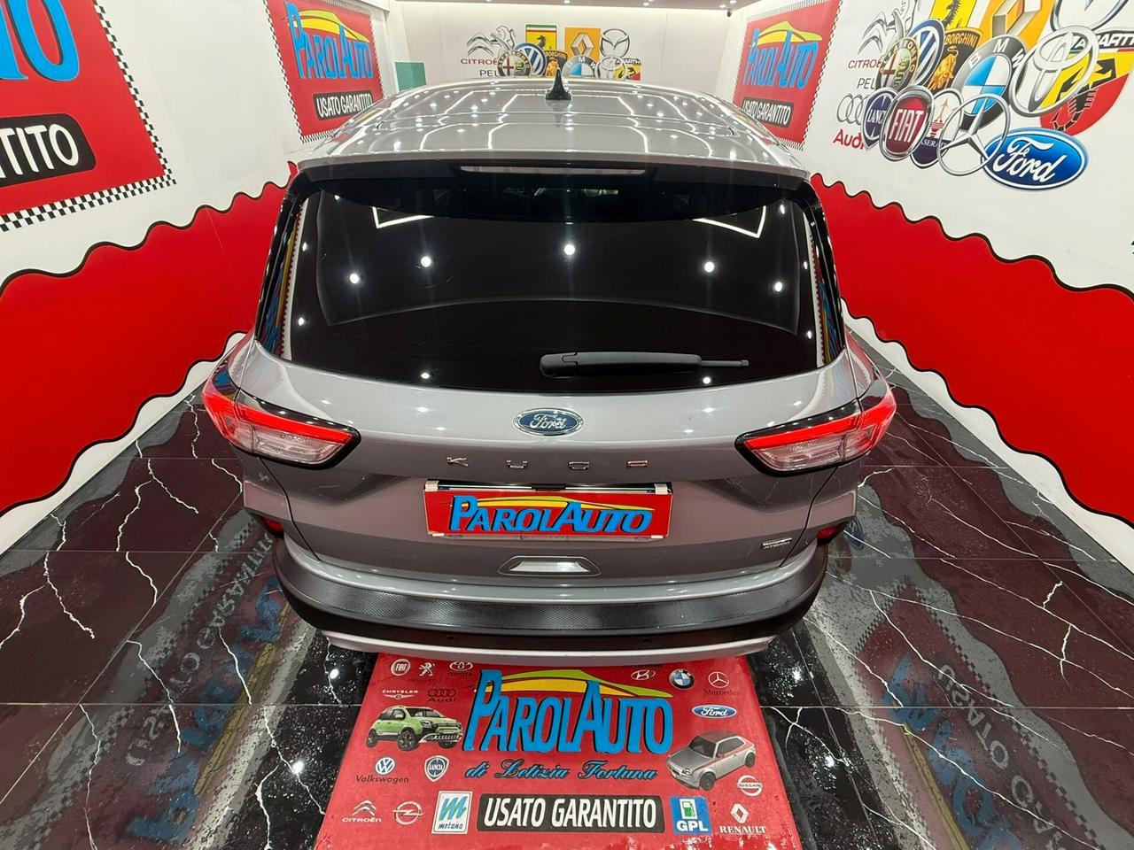 Ford Kuga 2.5 Plug In Hybrid 225cv - 2021