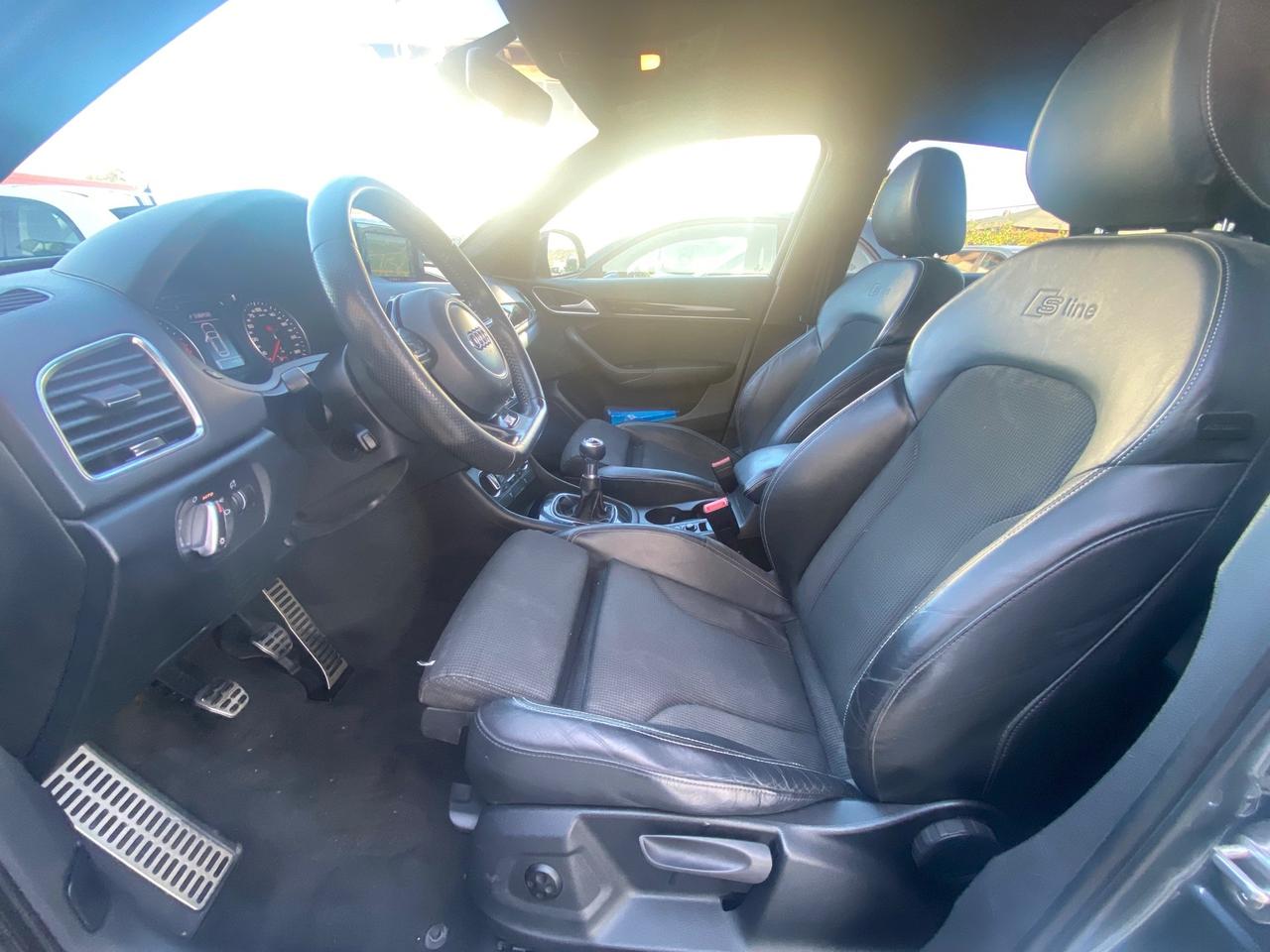 Audi Q3 2.0 TDI S-line Edition 120cv