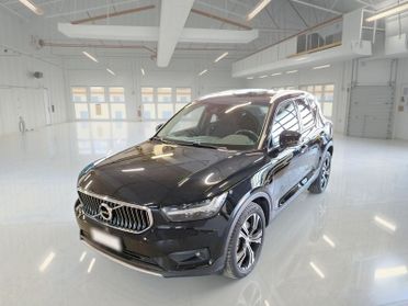 VOLVO XC40 T4 Plug-in Hybrid auto Recharge Inscription Expression