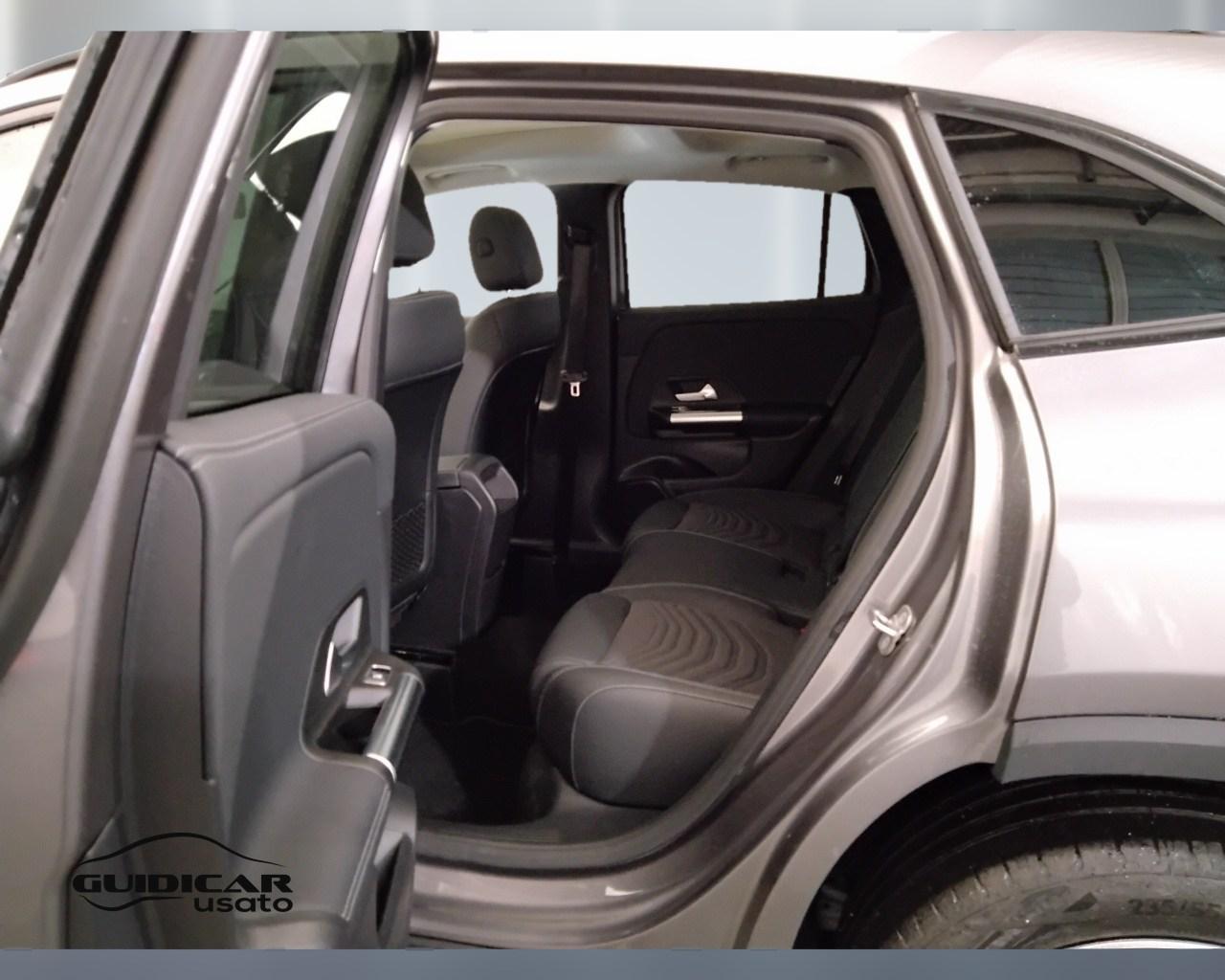 Mercedes-Benz GLA-H247 2023 - GLA 200 d Progressive Advanced auto
