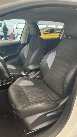 Peugeot 2008 2008 1.6 bluehdi Allure 100cv