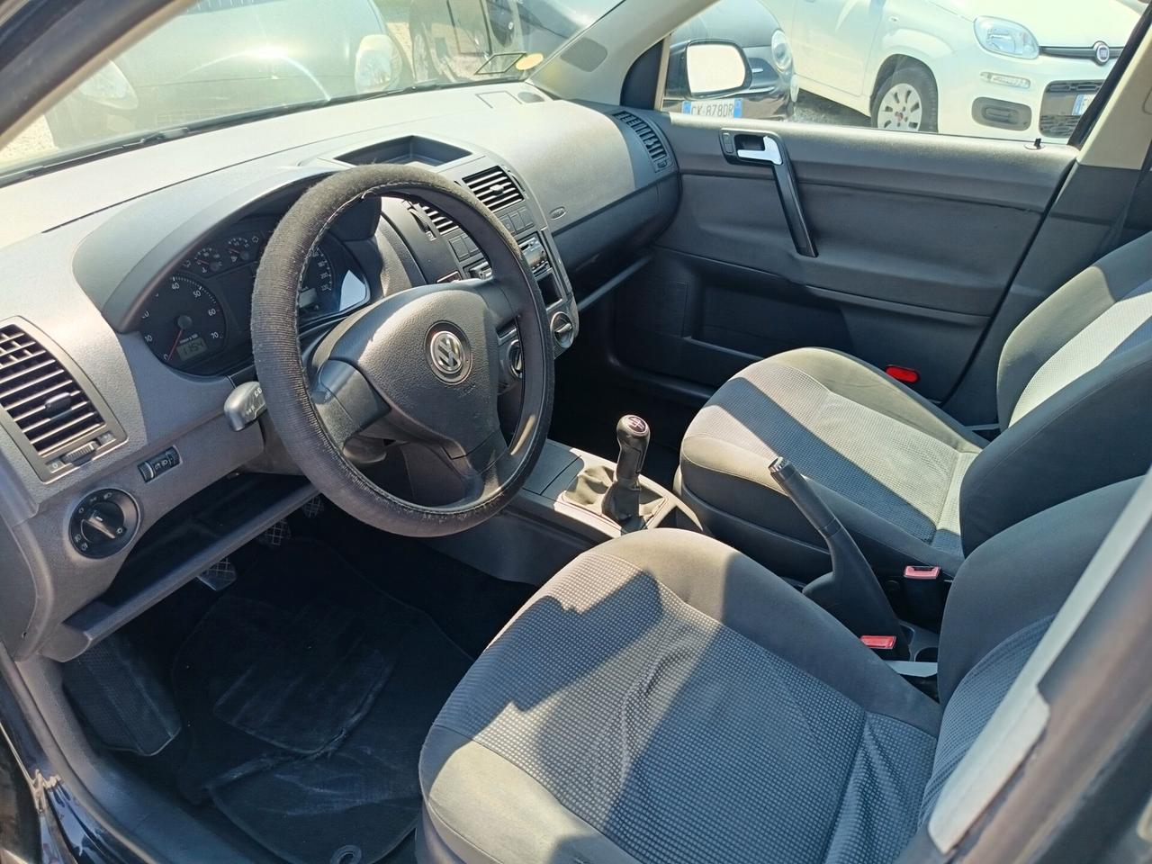 Volkswagen Polo 1.2/70CV 12V 5p. United
