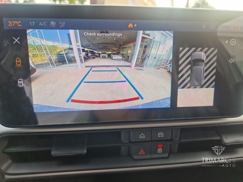 Jeep Avenger e-Hybrid 1.2 MHEV e-Hybrid Turbo Black Edition