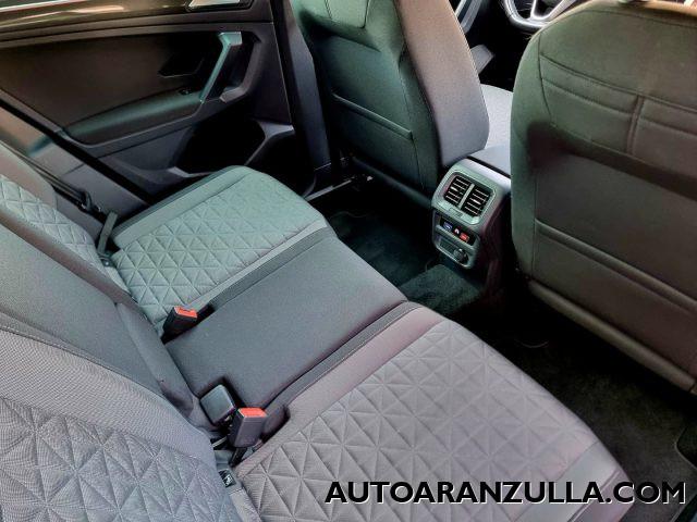 VOLKSWAGEN Tiguan 2.0 Life TDI 150CV SCR DSG - Navi - Fari Led