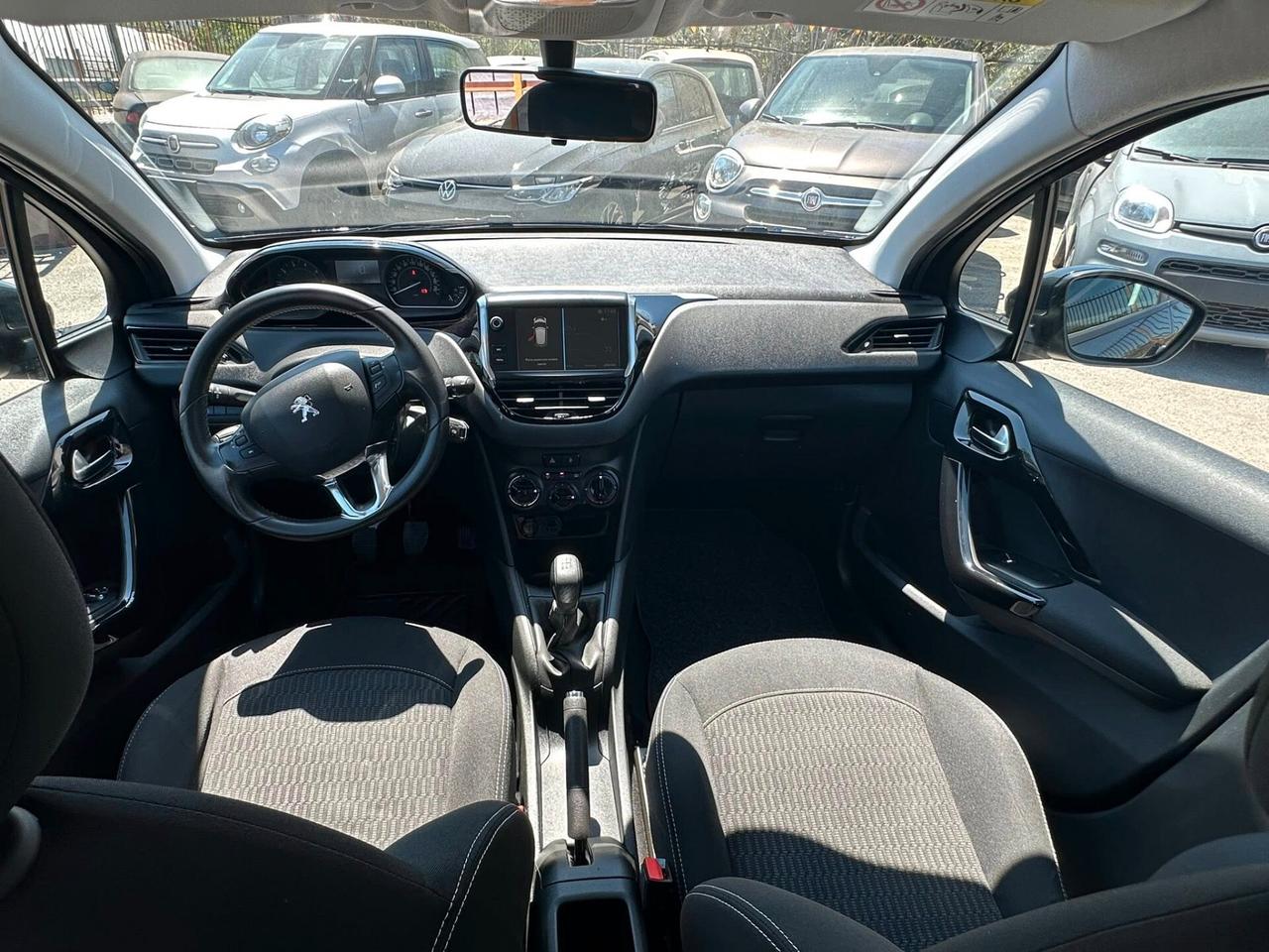 Peugeot 208 PureTech 82 5p. GPL Allure