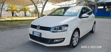 Volkswagen Polo 1.6 Tdi. (Ok.Neopatentati)