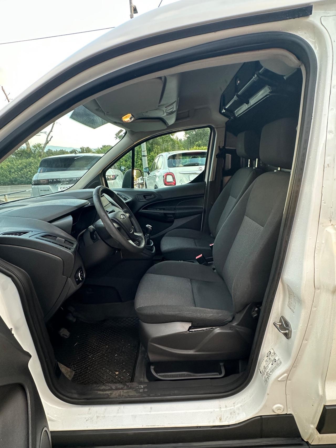 Ford Tourneo Courier 1.5 TDCI 75 CV Plus