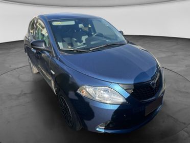 LANCIA Ypsilon III 2021 - Ypsilon 1.0 firefly hybrid Silver s&s 70cv