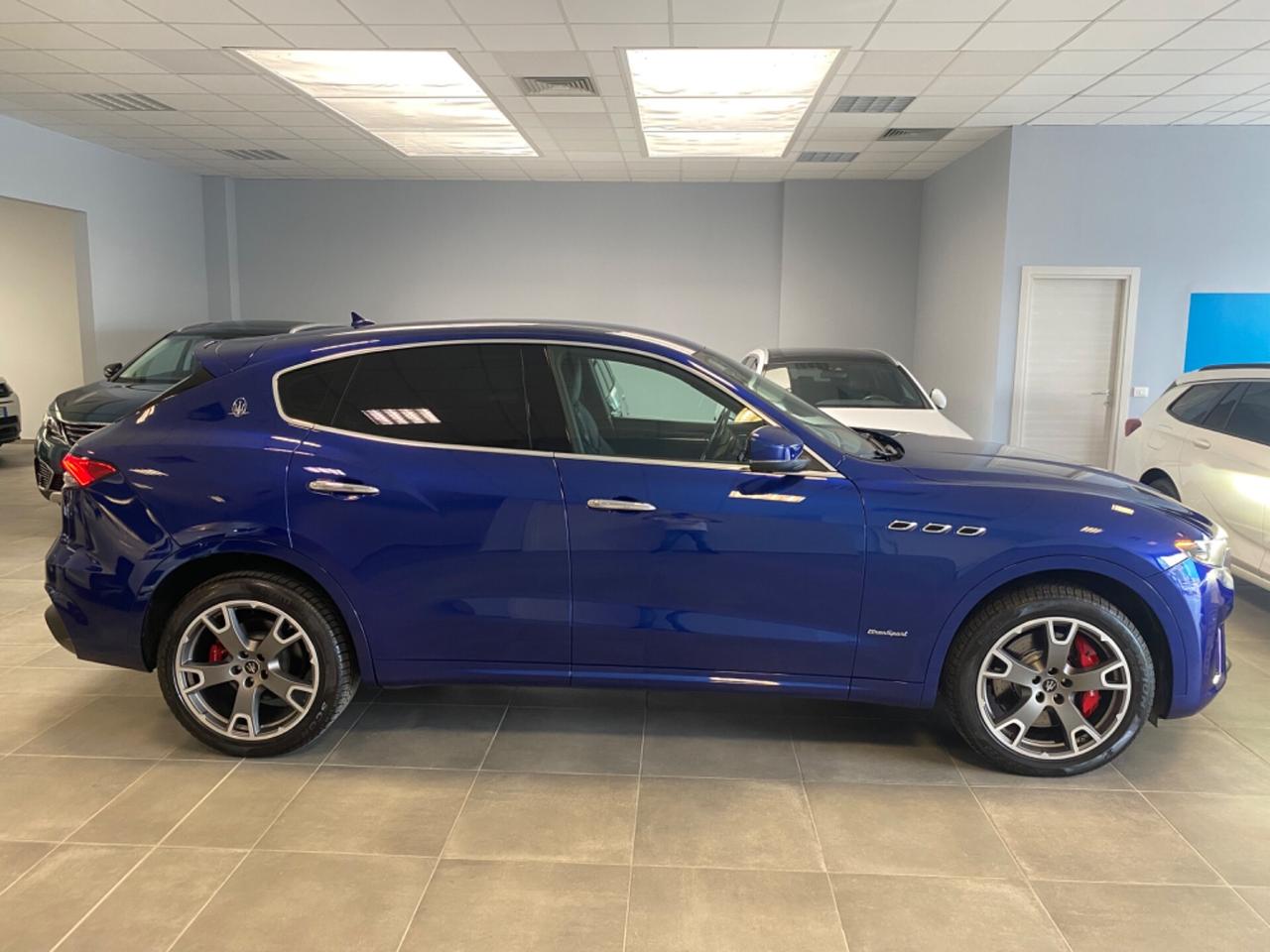 Maserati Levante Q4 3.0 350 CV V6 AWD Gransport