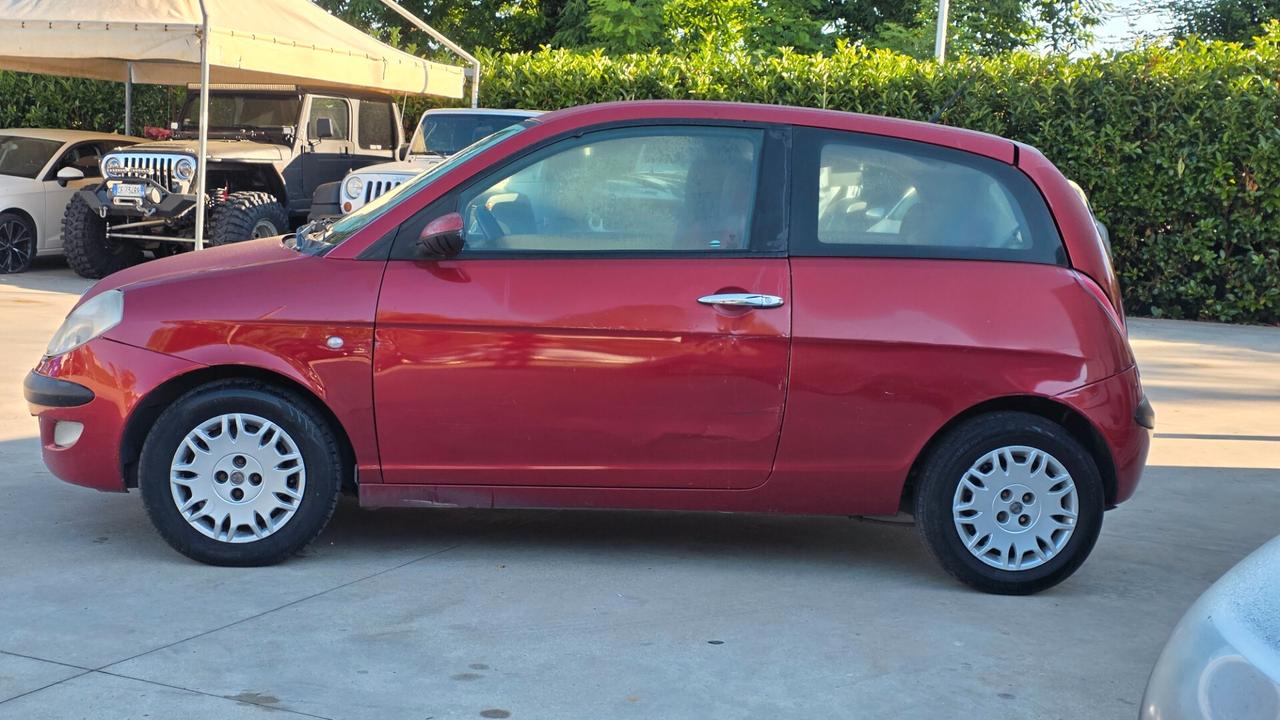 Lancia Ypsilon 1.3 Multijet 16V Platino