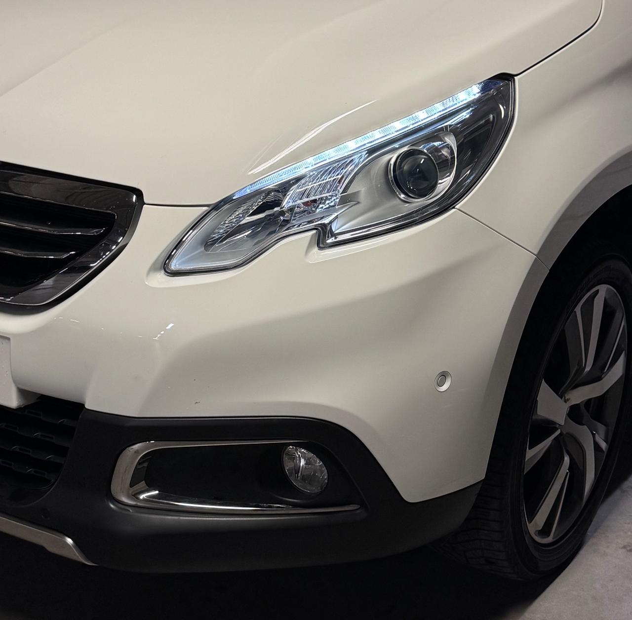 Peugeot 2008 1.6 VTi 120CV Allure