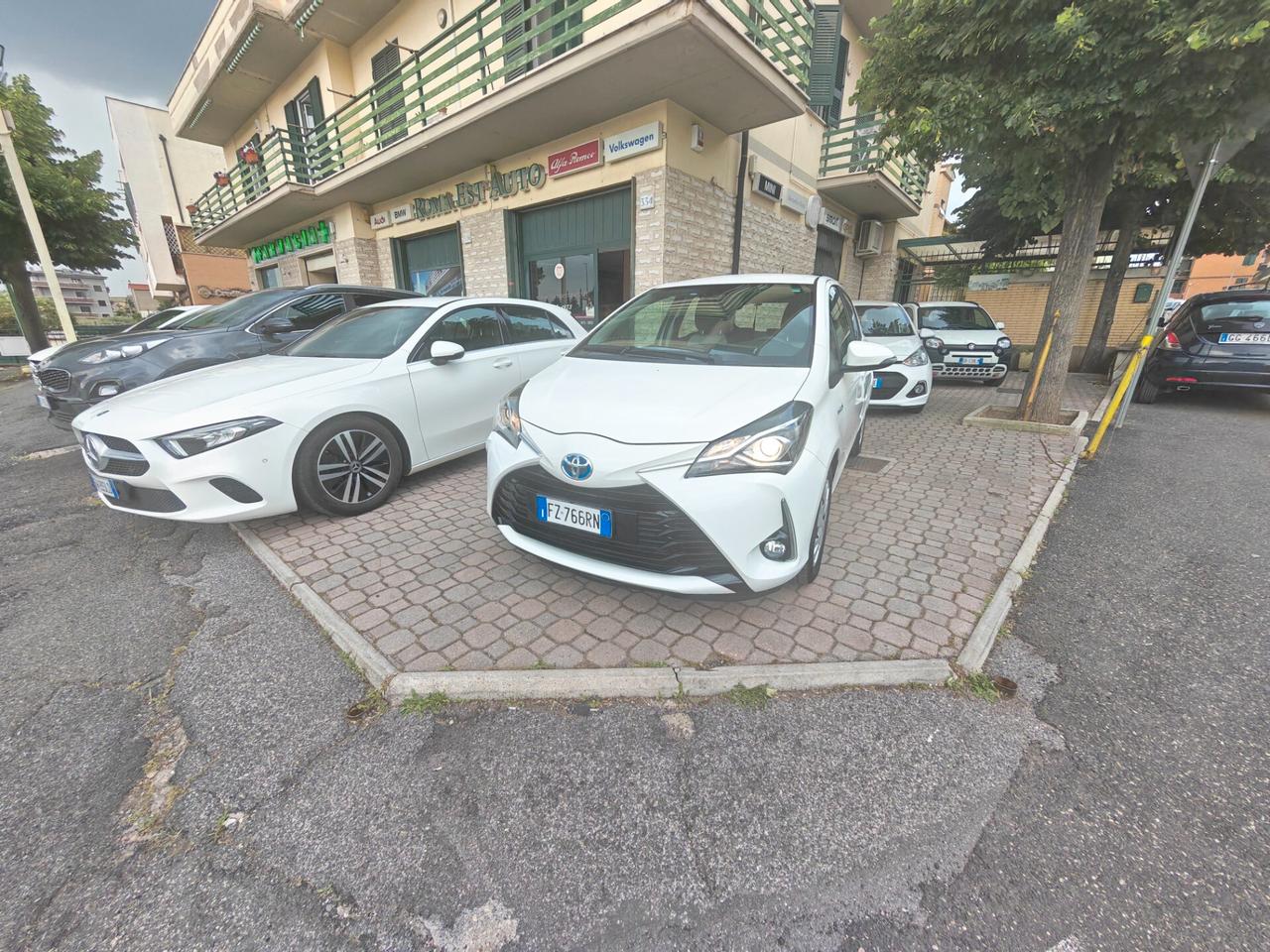 Toyota Yaris 1.5 Hybrid 5 porte Business