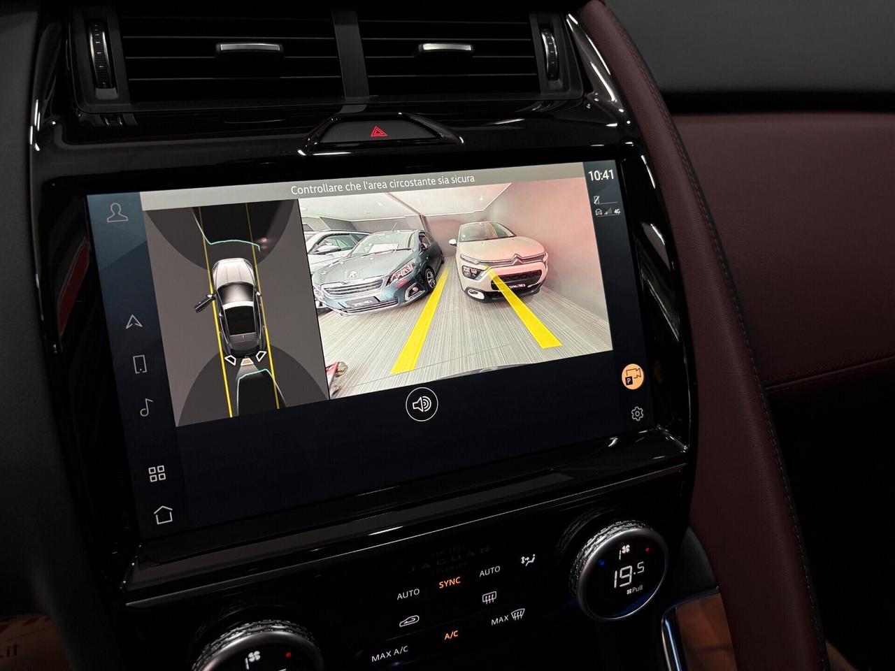 Jaguar E-Pace 2.0 i4 Mhev 200cv AWD auto R-Dynamic HSE ITALIANA.