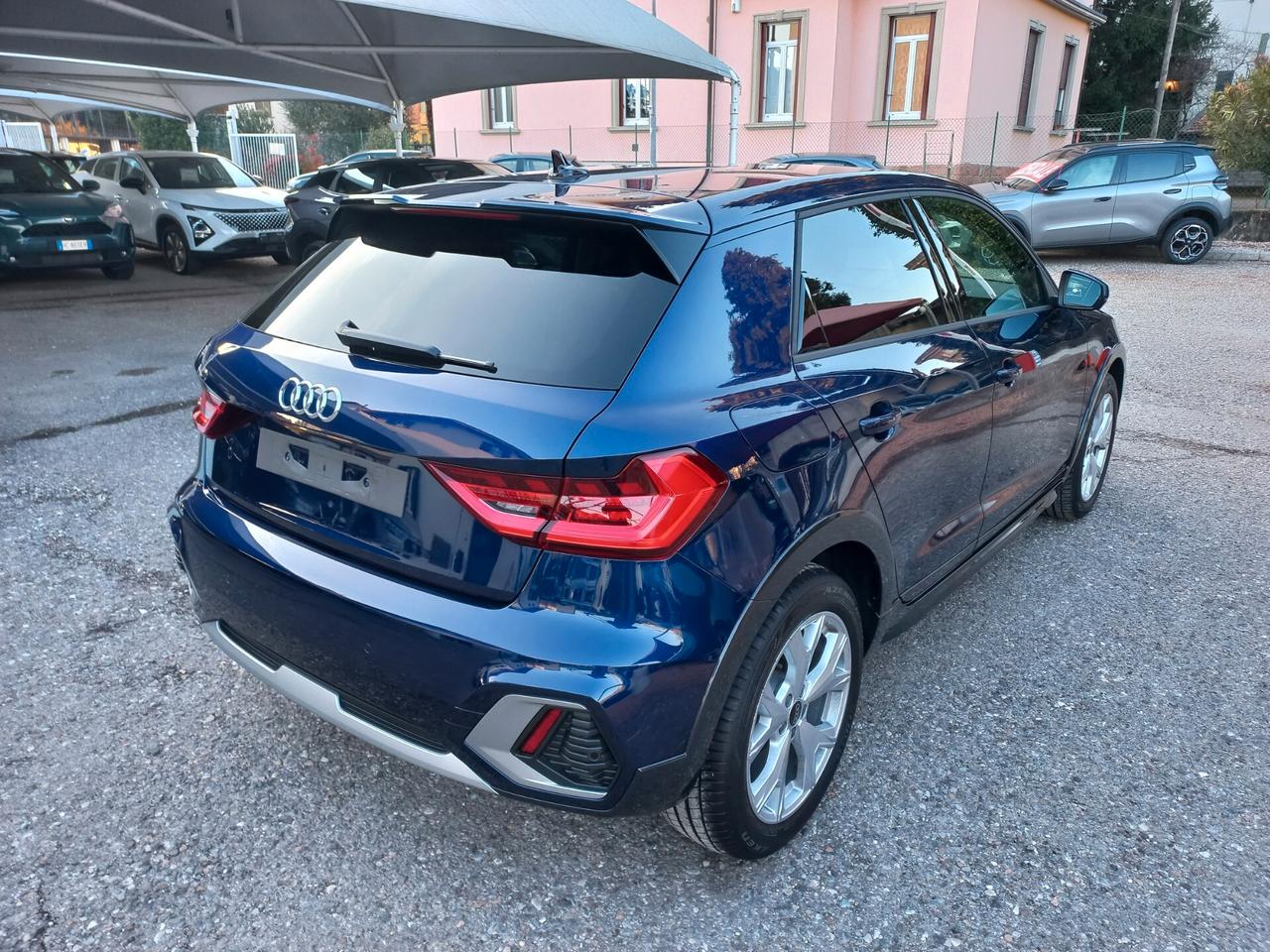 Audi A1 allstreet 30 TFSI Identity Contrast