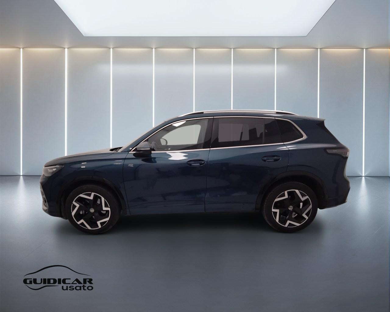 VOLKSWAGEN Tiguan III 2024 - Tiguan 2.0 tdi R-Line 150cv dsg