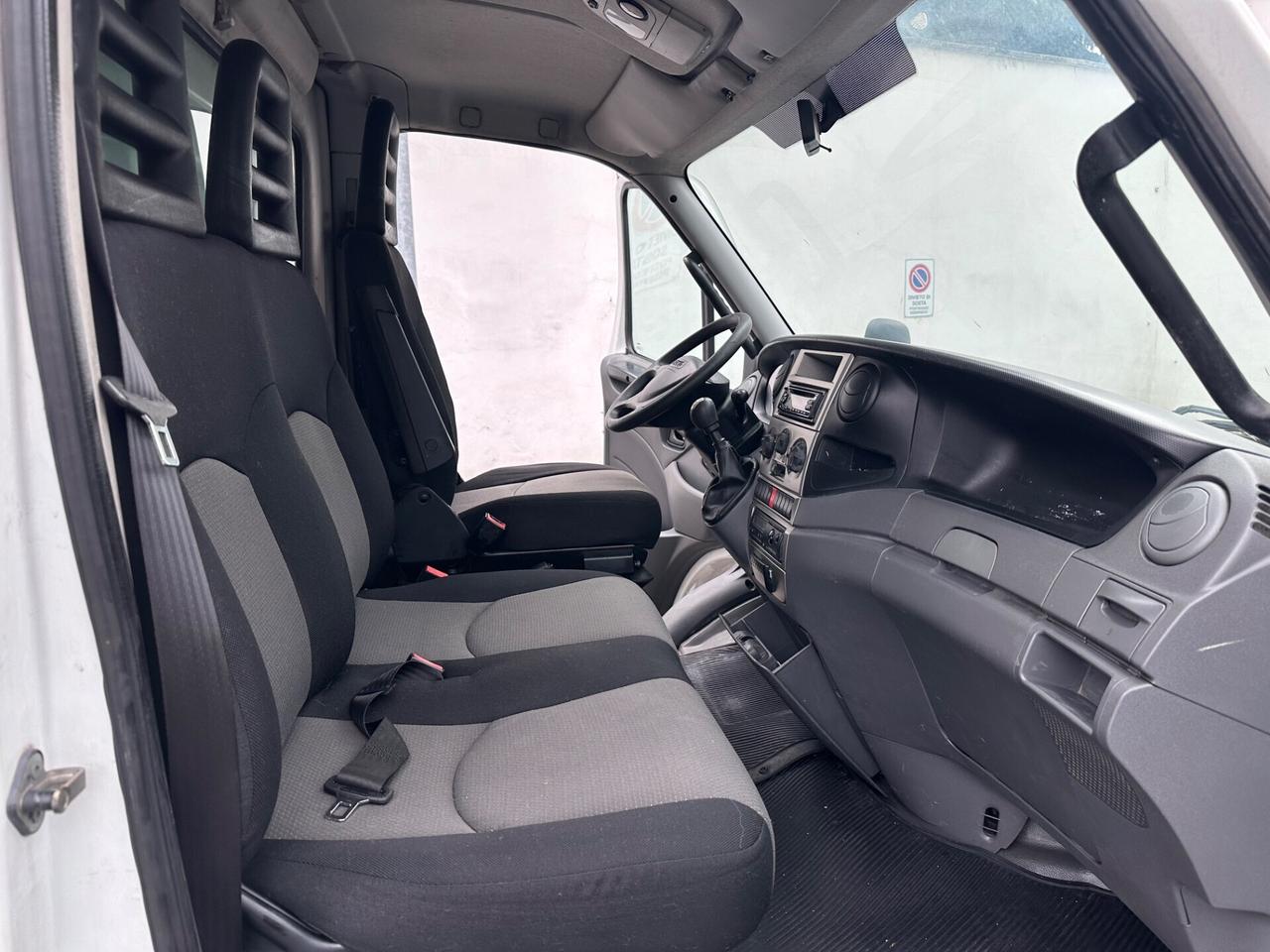 Iveco Daily Allestimento auto officina mobile completamente attrezzata