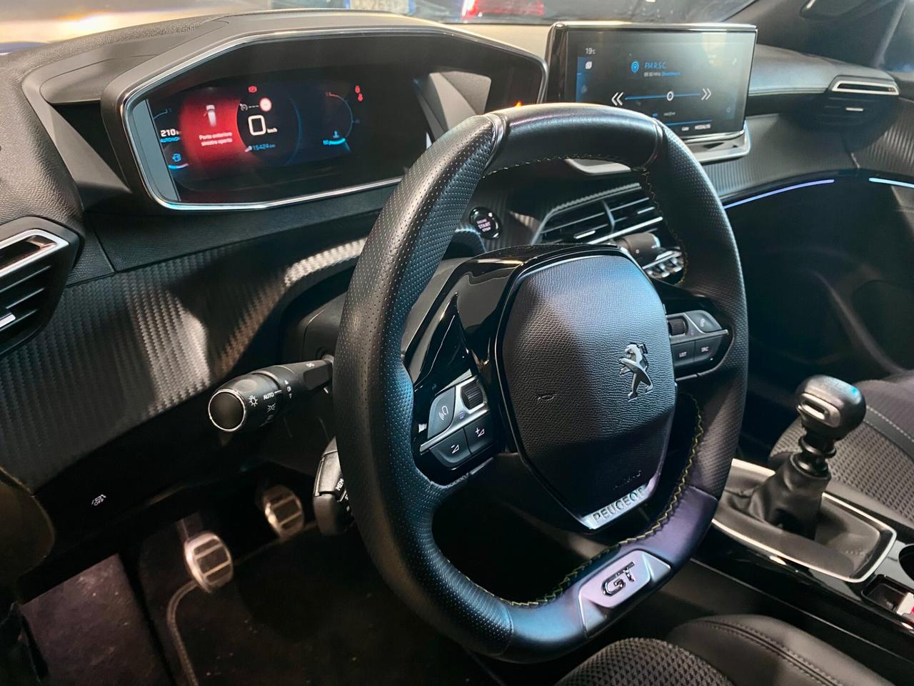 Peugeot 2008 PureTech 130 S&S GT-2023