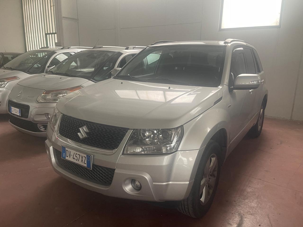 Suzuki Grand Vitara 1.9 DDiS 5 porte Executive SOLO 90 MILA LM
