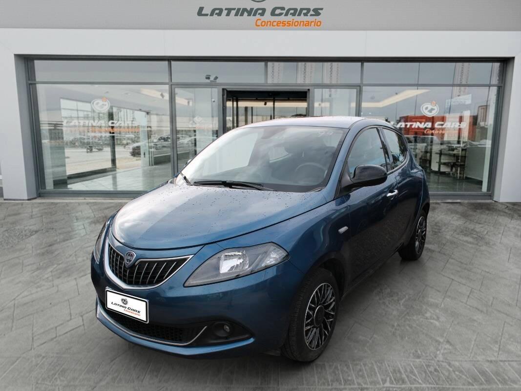 Lancia Ypsilon III 1.0 firefly hybrid 70cv CarPlay