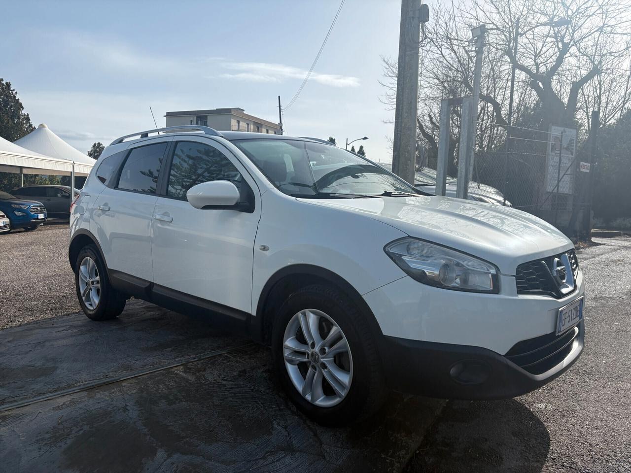 Nissan Qashqai N-TEC (7 POSTI) 2.0 dCi