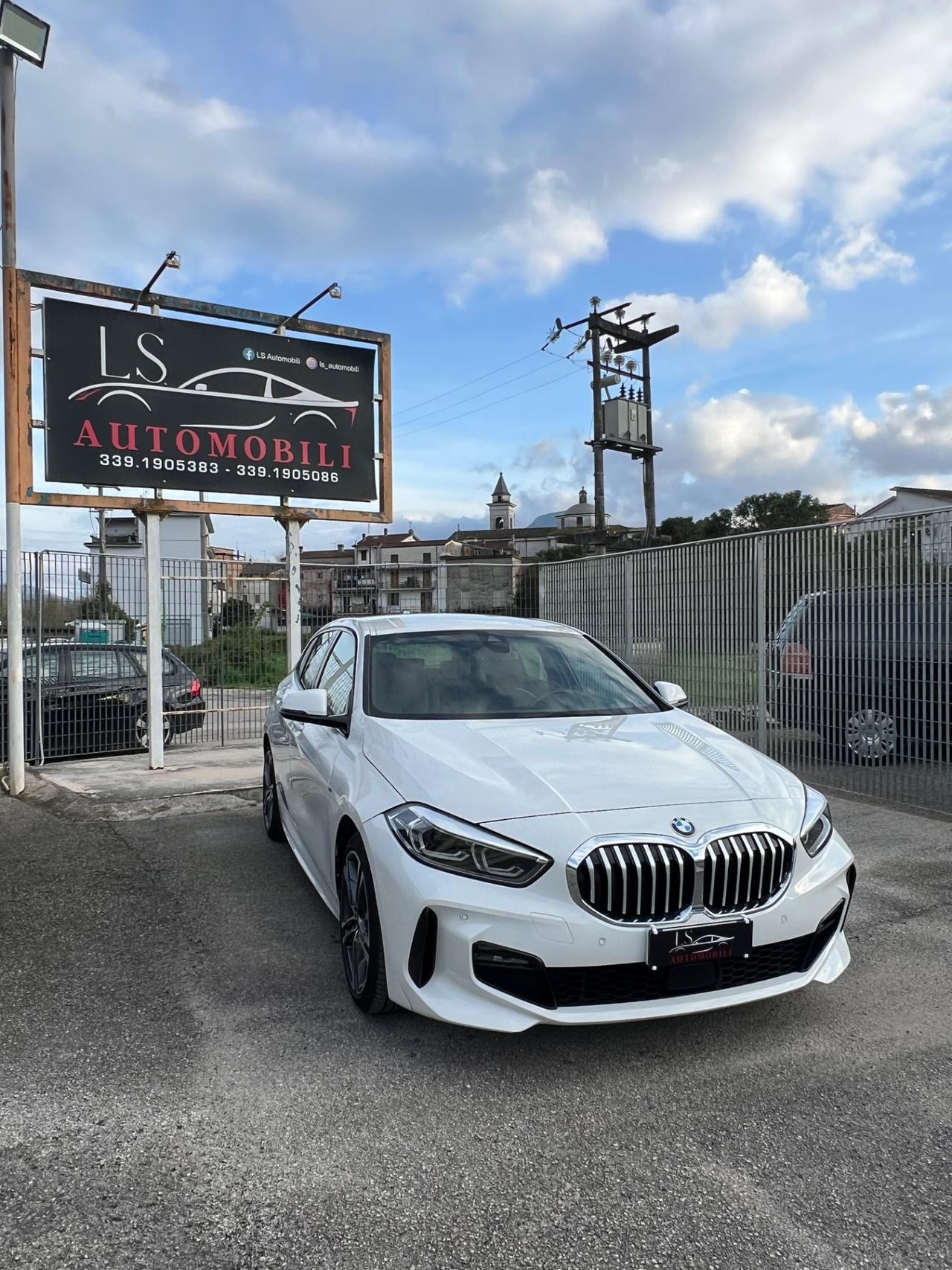 Bmw 116 116d 5p. Msport