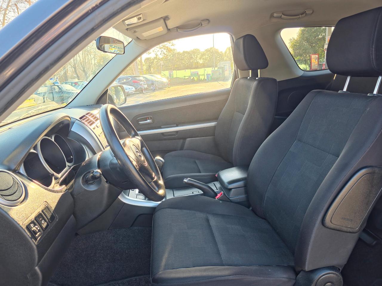 Suzuki Grand Vitara 1.9 DDiS 3 porte Offroad 2011-E5B Manuale NEO