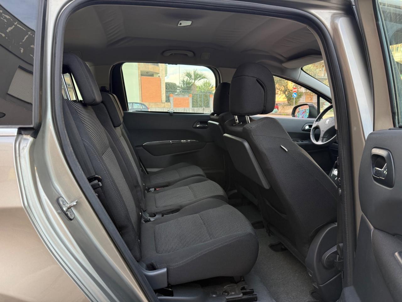 Peugeot 5008 SuperFull 1.6 HDi 112CV Immacolata