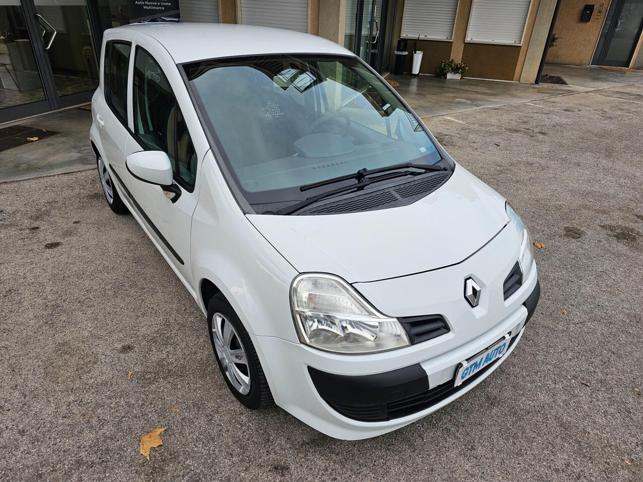 Renault Modus 1.2 Benzina - Neopatentati