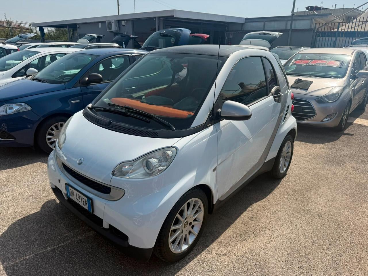 Smart ForTwo 1000 62 kW coupé passion