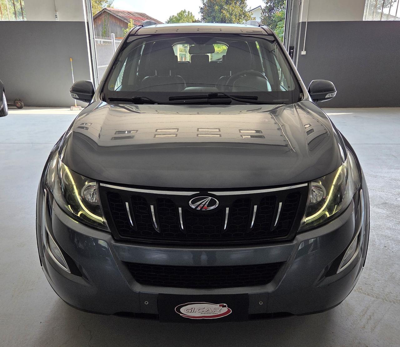 Mahindra XUV500 2.2 16V FWD W10 140cv